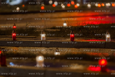 Gdynia. Obchody 45. rocznicy Grudnia '70. Apel poleglych...