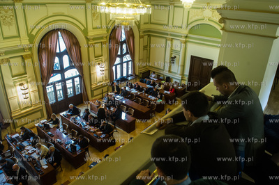 Gdansk. Nowy Ratusz. XXXII Sesja Rady Miasta Gdanska....