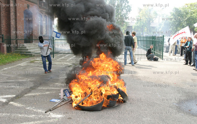 Kilka dni przed 25 rocznicą podpisania porozumien...
