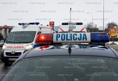 Gdansk ul. Slowackiego. Kolizja drogowa. Pedzaca na...