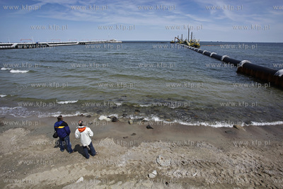 Prace przy budowie wylotow sopockich potokow w glab...