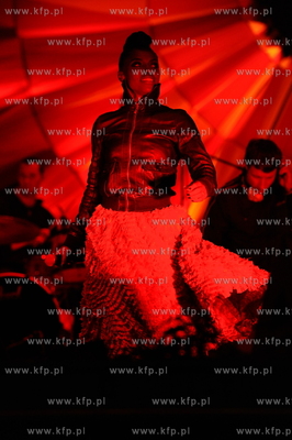 CudaWianki czyli Lato zaczyna sie w Gdyni. Nz. Skye...