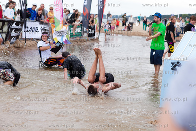 Gdansk Jelitkowo Nz zawody II edycji Polish Skimboarding...