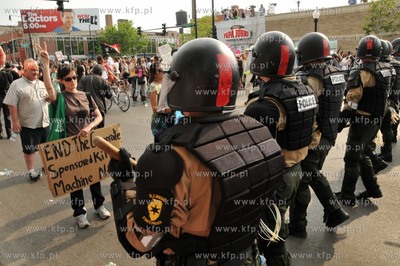 Chicago. Manifestacja przedstawicieli ruchu Okupuj...