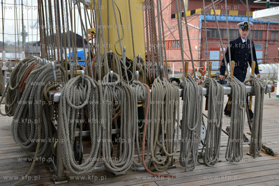 Dzien na Darze Mlodziezy ze studentami Akademii Morskiej...