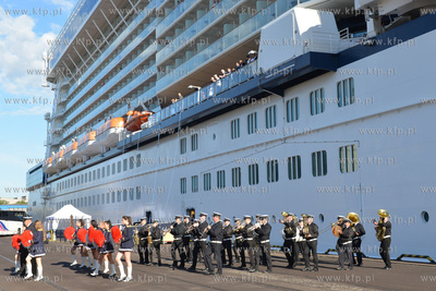 Wycieczkowiec Celebrity Eclipse w Gdyni. 18.06.2014...