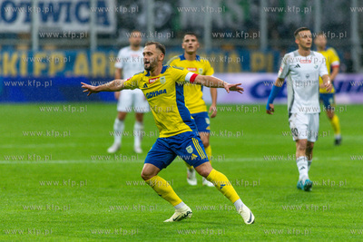 I liga. Arka Gdynia - Kotwica Kołobrzeg n/z Szymon...