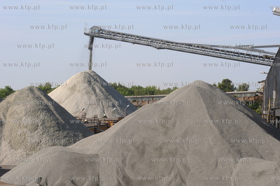 Do Gdańska przyplynal statek BULKNES z kruszywem pod...