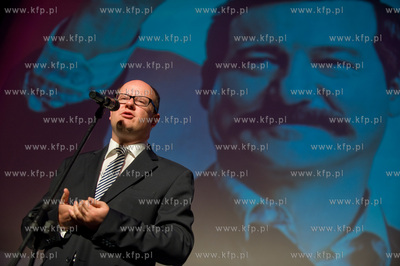 Pierwszy oficjalny polski pokaz filmu Andrzeja Wajdy...