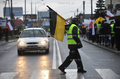 Gdansk Rebiechowo. Protest mieszkancow Banina i gminy...