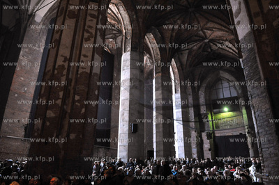 Msza Sw. w kosciele sw. Jana w Gdansku na zakonczenie...