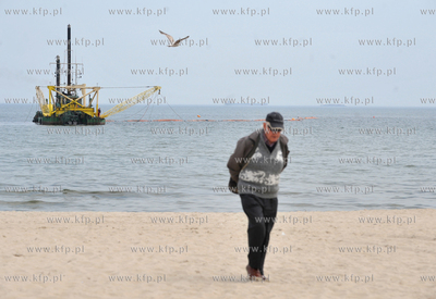 Prace przy budowie wylotow sopockich potokow w glab...