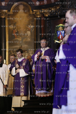 Gdansk. Katedra Oliwska. Msza sw. za tragicznie zmarlych...