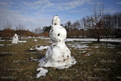 Gdansk. Park Reagana. Nz roztapiajace sie balwany.
27.02.2013
fot.Krzysztof...
