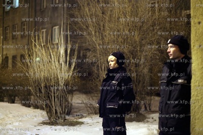 Potrojne zabojstwo przy ul. Dlugiej w Gdansku. 14.03.2013...