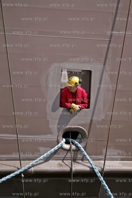 Stocznia REMONTOWA SHIPBUILDING S.A.. Wodowanie nowoczesnego...