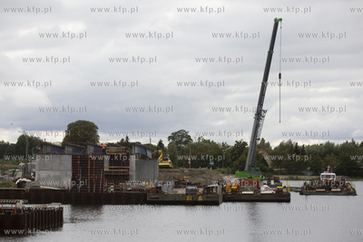 Budowa mostu w Sobieszewie.
05.09.2017
fot. Krzysztof...