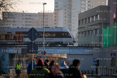 Gdynia. Pociąg - Pomorskiej Koleii Metropolitalnej....
