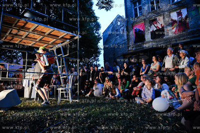 Gdansk. Dziedziniec Malej Zbrojowni. XV Miedzynarodowy...