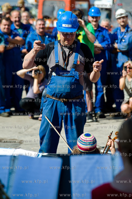 Gdansk. Stocznia Remontowa. Obudz Polske, niecodzienny...