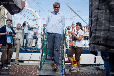 Gdynia. Uroczyste przywitanie zaglowca STS Fryderyk...