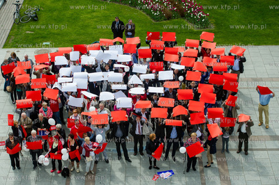 Sopot. Marsz poparcia dla Prezydenta Bronislawa Komorowskiego...