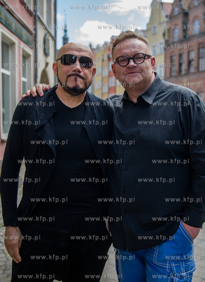 Gdansk. Formacja Niezywych Schabuff kreci w Gdansku...