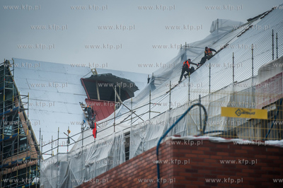 Gdańsk. Budowa kompleksu handlowo usługowego Forum...