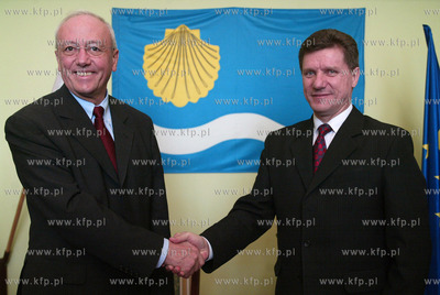 Podpisanie porozumienia pomiedzy miastem Olsztyn a...