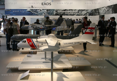 Berlin, ILA Air Show 2008. Nz. model samolotu amerykanskiej...