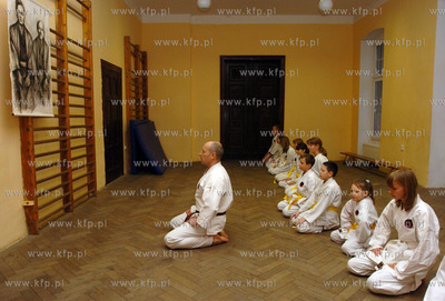 Niepogledzie, miejscowosc kolo Bytowa, woj. pomorskie,...