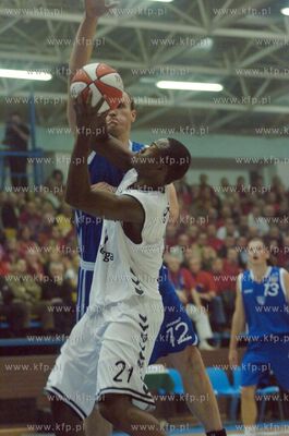 Slupsk. Mecz koszykowki Energa Czarni Slupsk vs AZS...