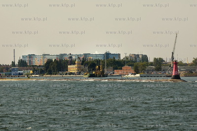 Gdansk, Port Gdanski. Wyjscie z Portu Gdanskiego, w...