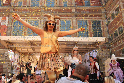 Otwarice 752 Jarmarku sw. Dominka w Gdansku. Uroczysta...