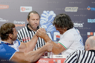 Gdynia. Hala widowiskowo - sportowa. Mistrzostwa Swiata...