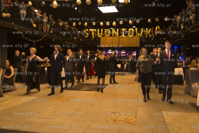 Gdańsk. Studniówka I LO w Starym Maneżu. 12.01.2019...