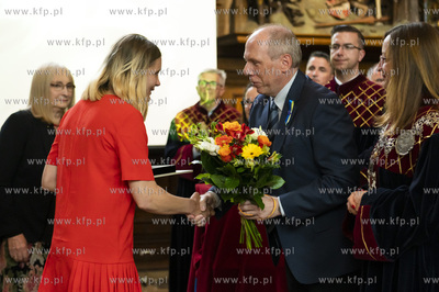 Gdańsk. Uroczysta LI sesja Rady Miasta Gdańska w...