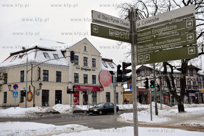 Gdansk, Oliwa. Skrzyzowanie ul. Cystersow i Starego...