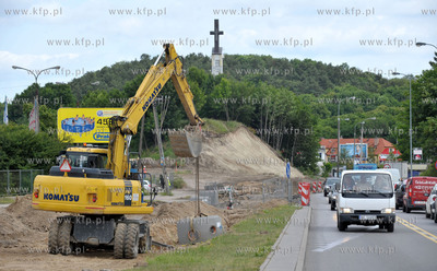 Gdansk. Budowa Trasy Slowackiego, etap II od ul. Potokowej...
