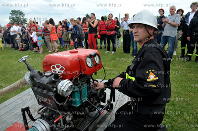 Gminne Zawody Sportowo - Pozarnicze OSP w Leznie. 24.06.2012...