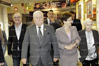 37 Gdynia Film Festival. Nz Lech Walesa z zona Danuta...