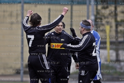 Gdansk. Boisko przy ul. Traugutta.  Sylwestrowy mecz...