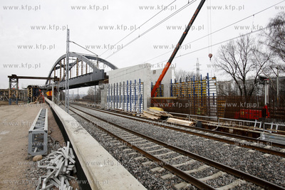Budowa wiaduktu  Pomorskiej Kolei Metropolitalnej w...
