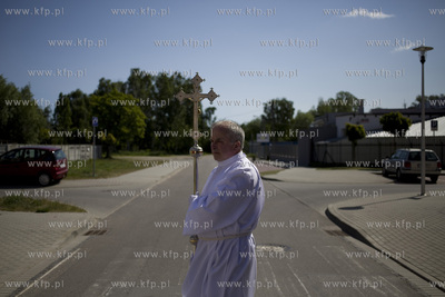 Procesja Bozego Ciala w gdanskiej dzielnicy Letnica....