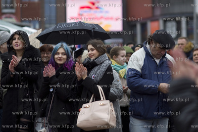 Gdańsk. Placu vis a vis Dworca Głównego. Międzynarodowy...