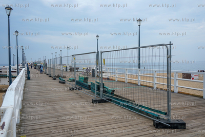 Remont mola w Brzeźnie. 09.06.2022 fot. Paweł Marcinko...