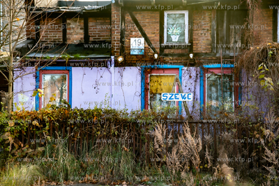 Nowy Port. Szefc przy ul. Władysława IV. 22.11.2025...