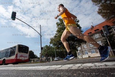 Gdańsk, skrzyżowanie Al. Grunwaldzkiej i Al.Wojska...
