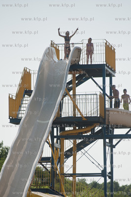 Gdansk. Wakacyjny, sloneczny dzien na plazy w Brzeznie.
Nz...