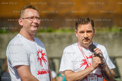 Gdansk. Plac Solidarnosci. Pokojowa manifestacja zwiazkowcow,...